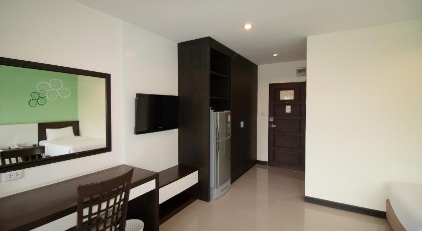 Image of Standard Twin Room 8