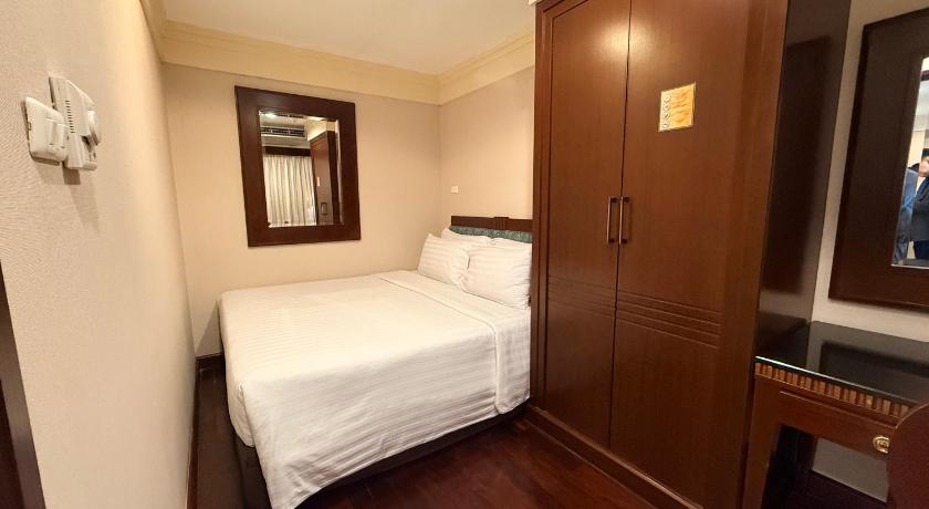 Image of Two Bedroom Suite 10