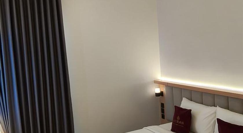 AYMAN SYARIAH HOTEL – Surabaya, IL