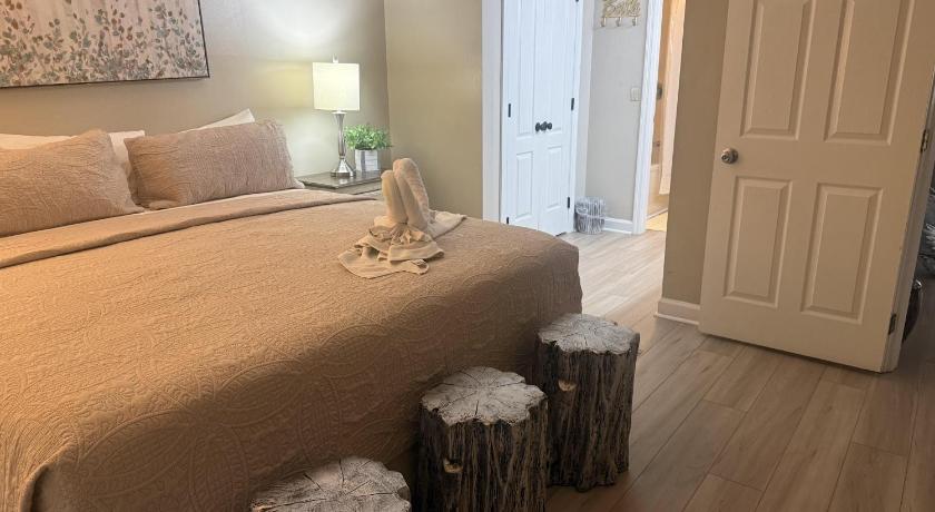 Image of Apartment 15