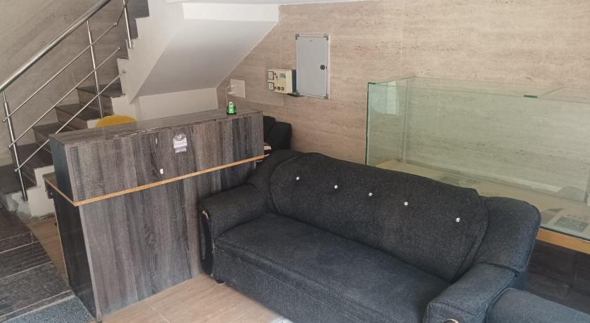 Airport View Point AVP Rooms - image 16