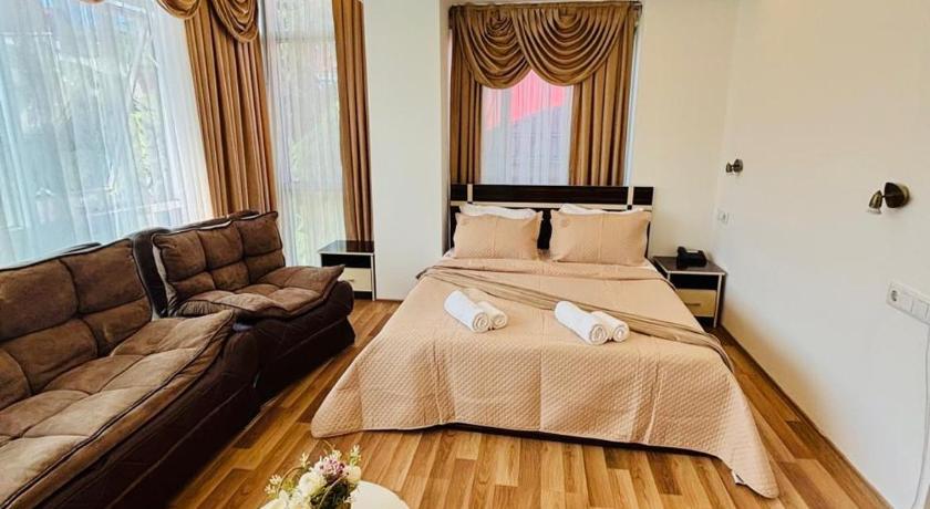 Argo Hotel – Batumi, IL