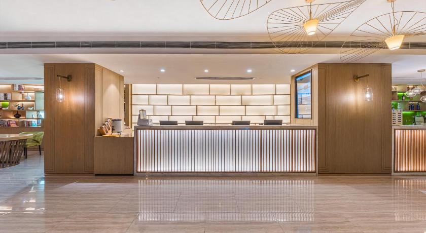 Ibis Styles Xiamen Zhongshan Road Walking Street Hotel - image 3