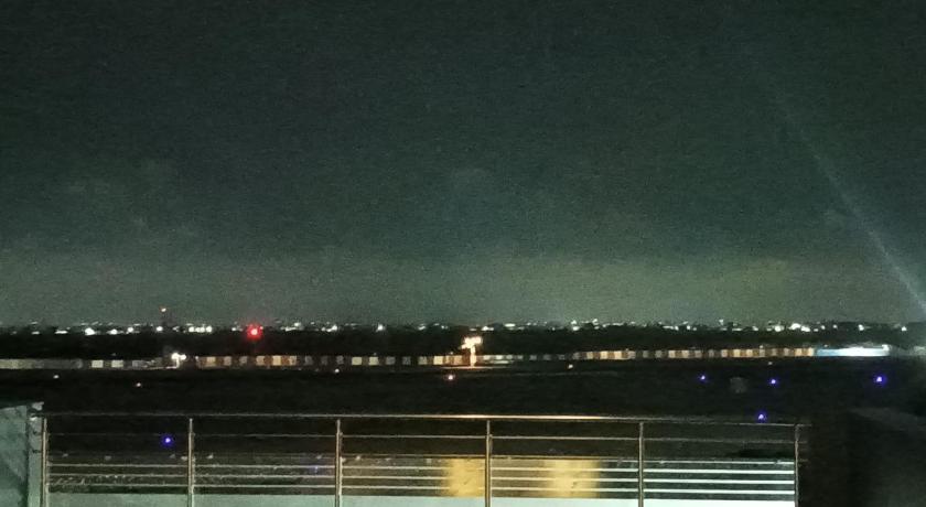 Airport View Point AVP Rooms - image 25