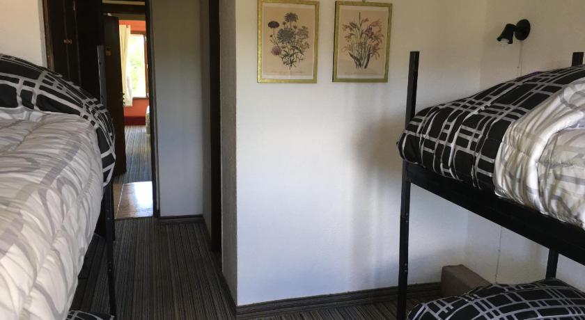 Image of Single Bed in 4-Bed Dormitory Room 1