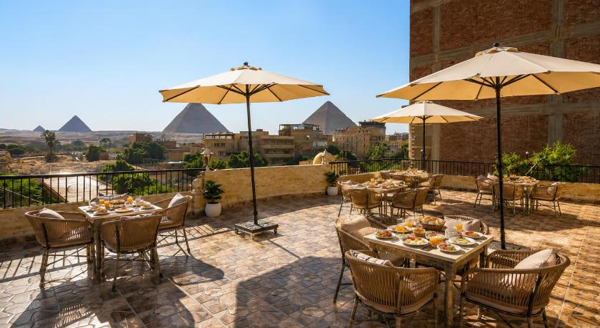 Pyramids View Hotel - image 3