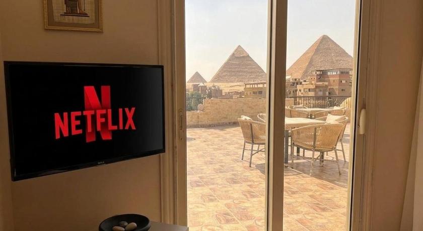 Pyramids View Hotel - image 15