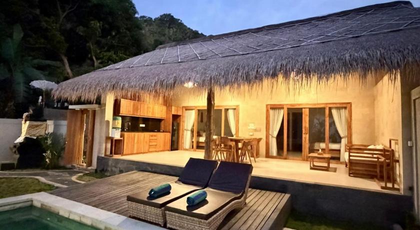 Tampilan Alone Villa