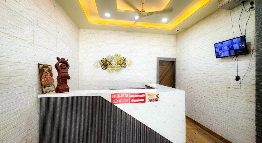Hotel Vrinda Orchid Inn - image 2