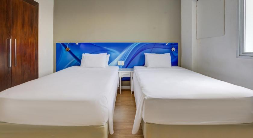 Image of Executive Twin Room 4