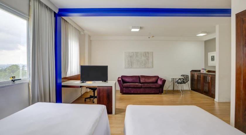 Image of Executive Twin Room 1