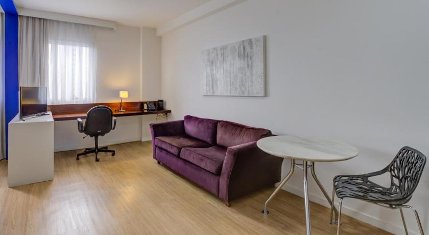 Image of Executive Twin Room 5