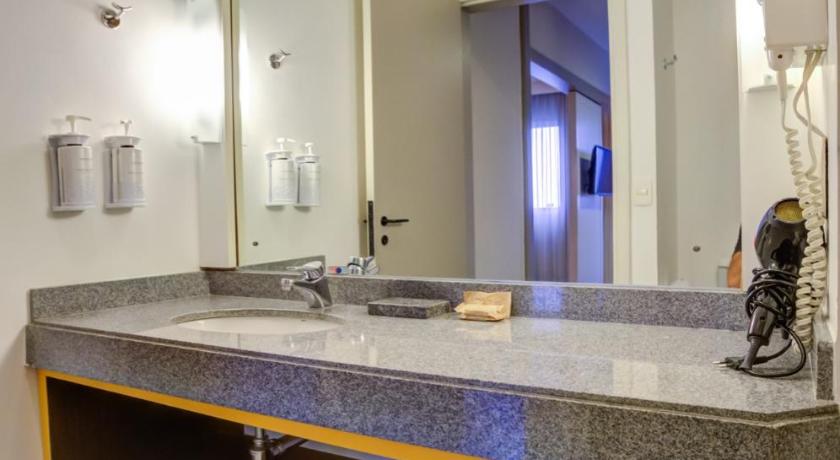 Image of Deluxe Twin Room 2