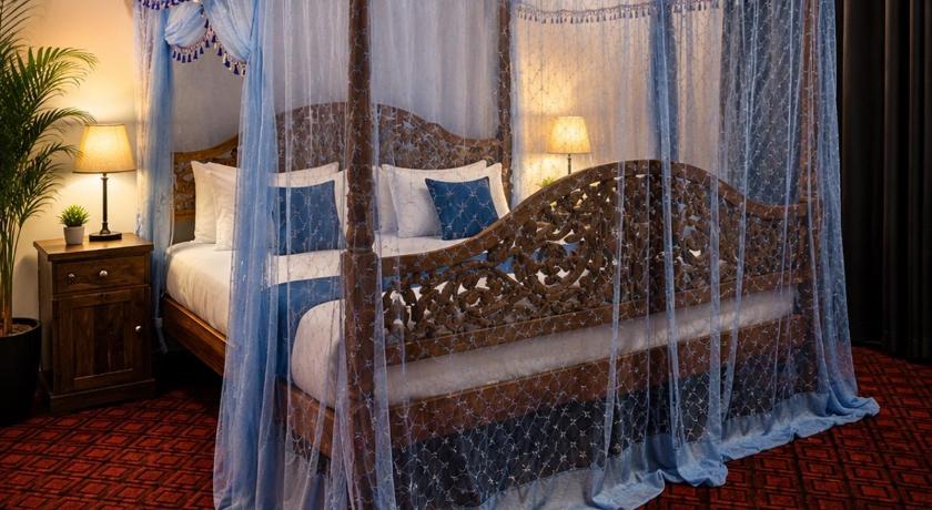 Amore Beach Resort - image 2