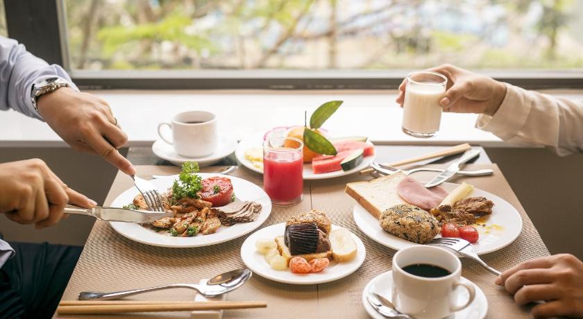 ダナン Sofia Suite Hotel & Spa Danang - Free Draught Beer and 20-minute Spa per room 3つ星 ホテル レストラン