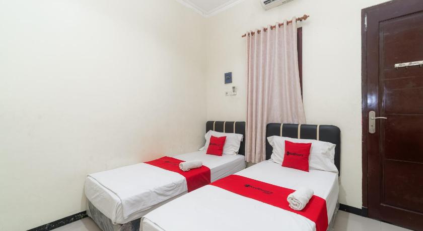 Image of Twin Room 2