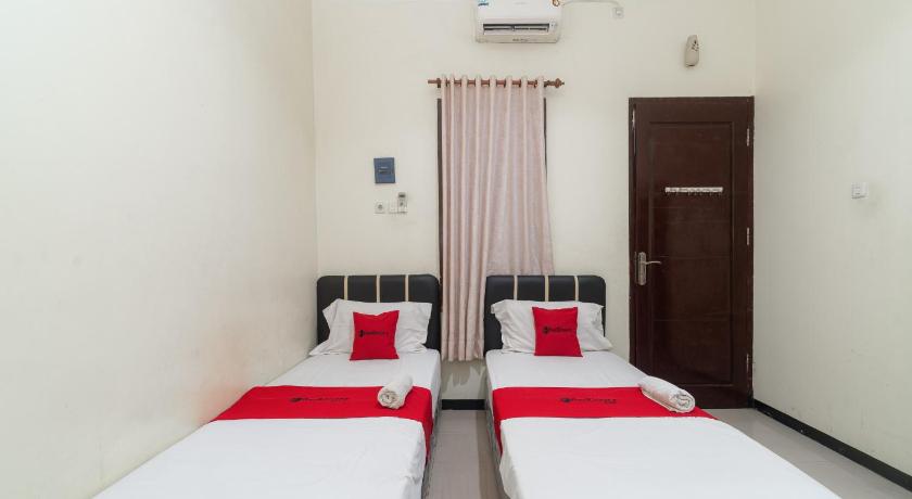 Image of Twin Room 4