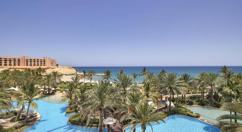 Image of King Deluxe One Bedroom Suite with Sea View 4