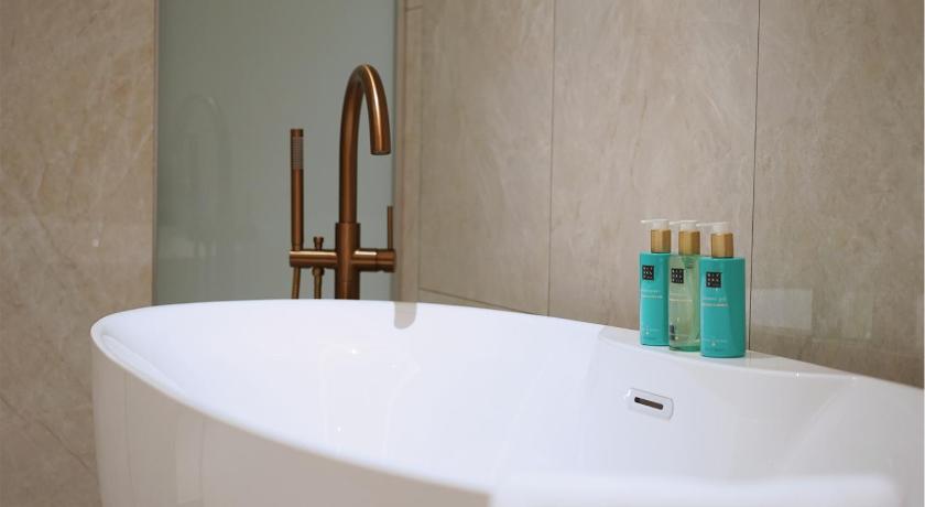 Image of Duplex Suite 14