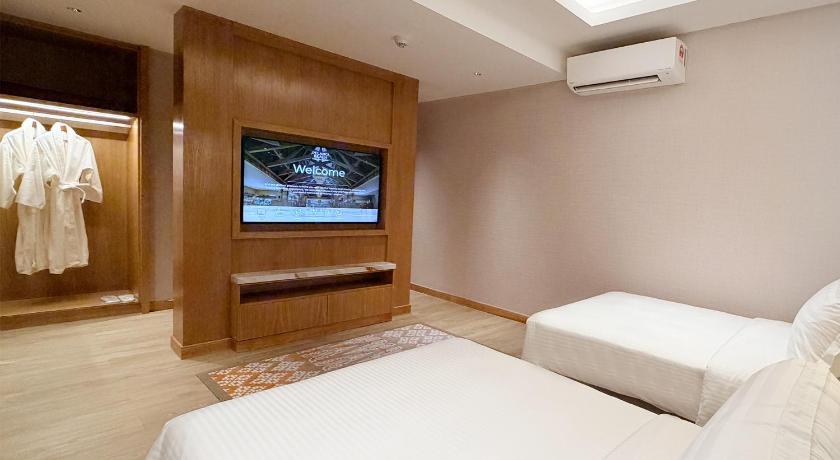 Image of Two-Bedroom Suite 17