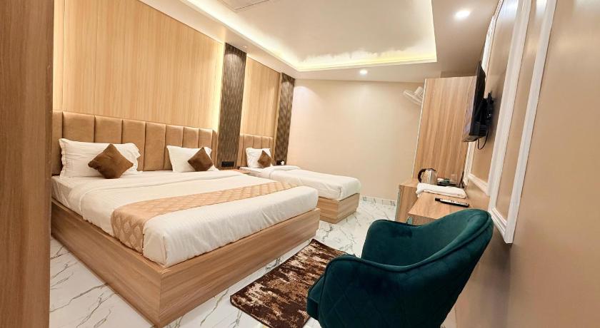 Hotel MEDHA Inn - image 9