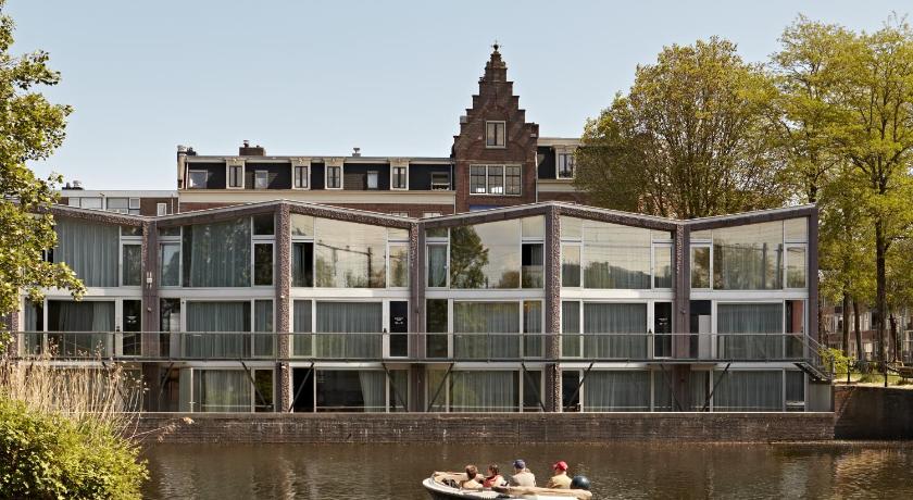 YAYS Amsterdam Prince Island by Numa