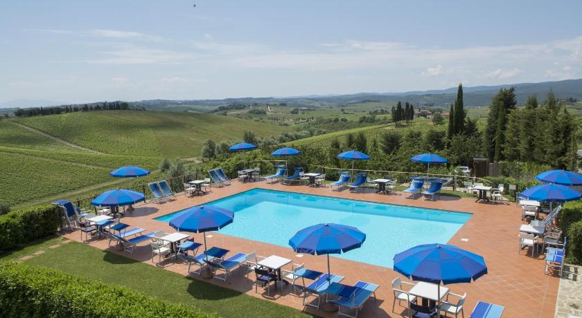 Hotel Belvedere Di San Leonino photo