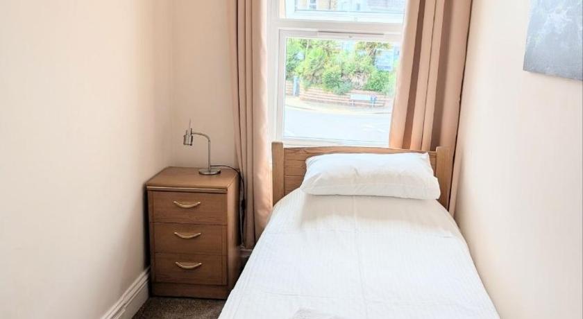 Image of Classic Triple Room 0