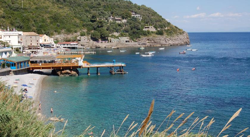 Marina del Cantone Chalet photo