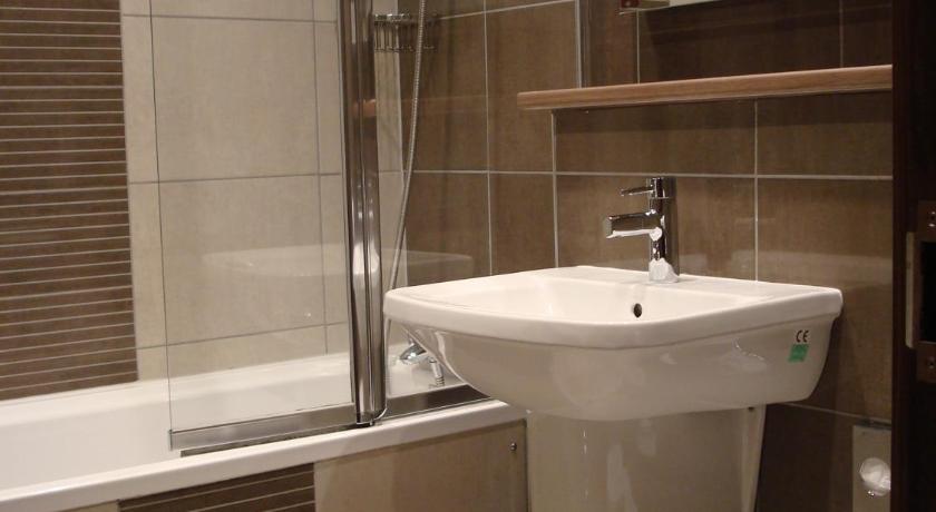 Numurs ar 1 divvietīgu gultu (Double Room) attēls 5