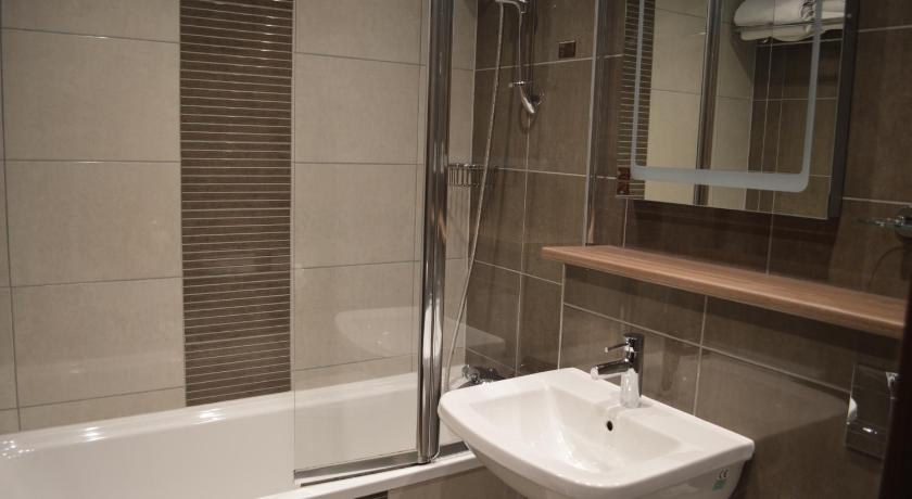 Numurs ar 1 divvietīgu gultu (Double Room) attēls 6
