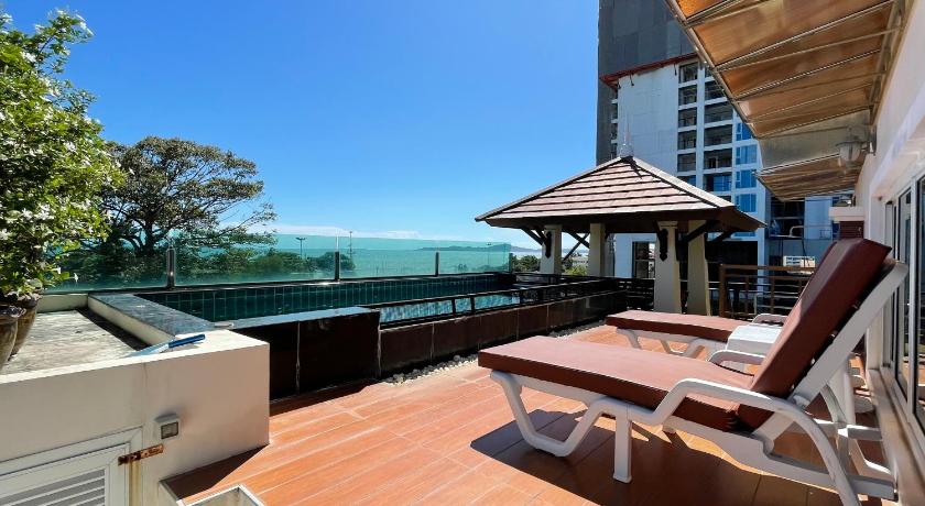 Image of 3 Bedroom Penthouse Pool 1