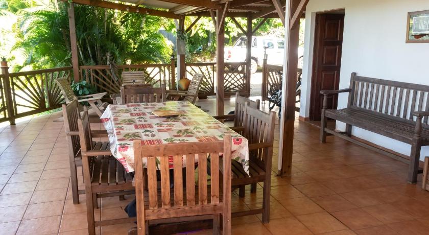 Foto de Studio agréable à Le Robert - 30 m² - Reserva con descuento Agoda
