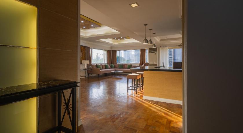 Image of Three-Bedroom Suite 6