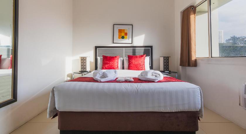 Image of Three-Bedroom Suite 5