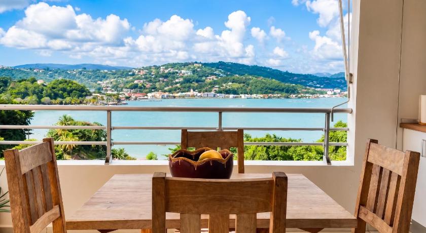 Photo of Studio charmant a La Trinite - Vue mer - 40 m² - Agoda Discount Booking