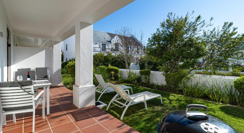 Winelands Golf Lodges 18 at De Zalze - image 7