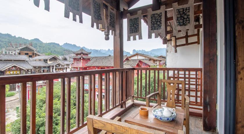 Zhangjiajie Countryard Hotel - image 22