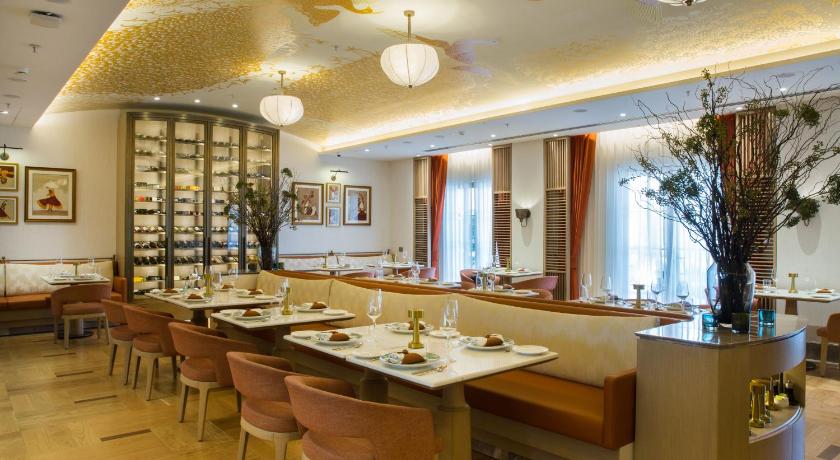 DLF Club 4 - image 24