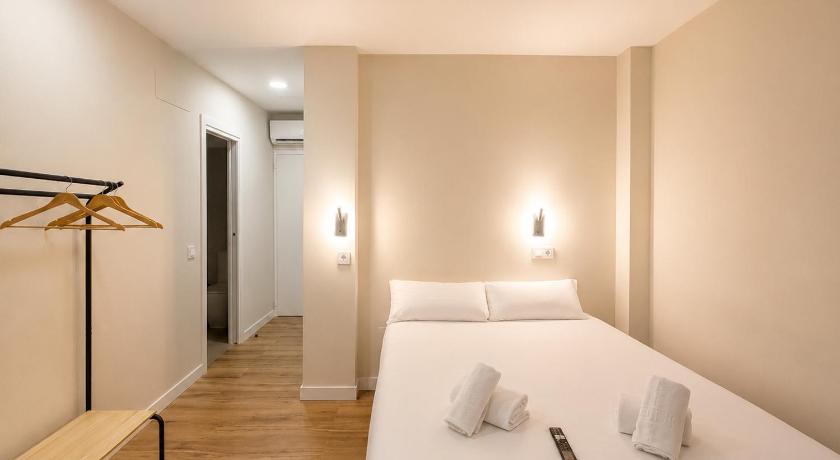 Hostal Bernabeu 2 - image 9