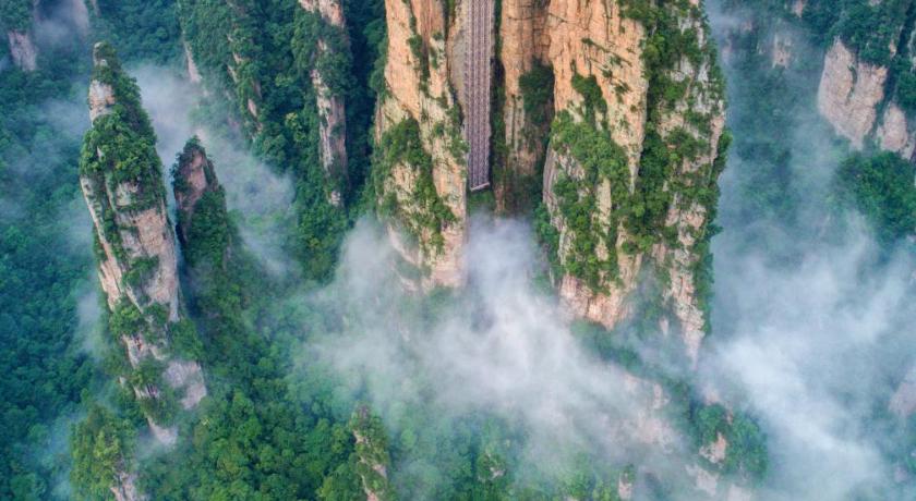 Zhangjiajie Cloudscape Courtyard Hotel-Vegan Available, Chinese Retro Style,Tea Culture Experience, 
