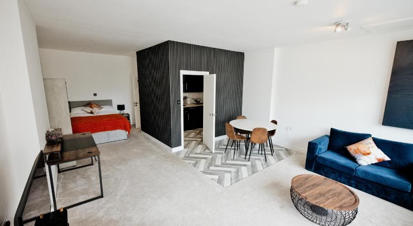 The Spacious Suite by JS Apartments