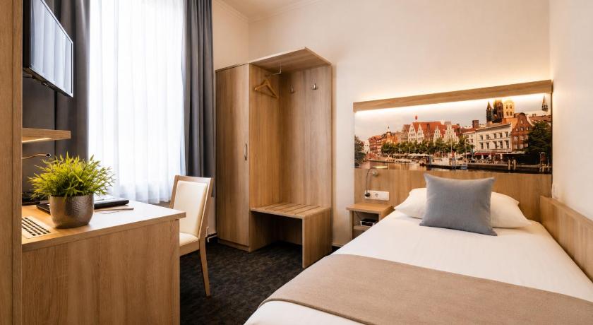 Image of Single Room 0