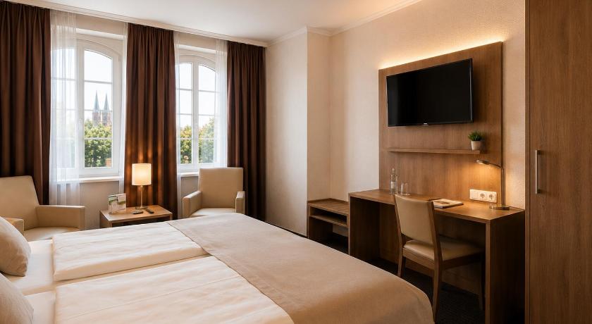 Image of Superior Double Room 4