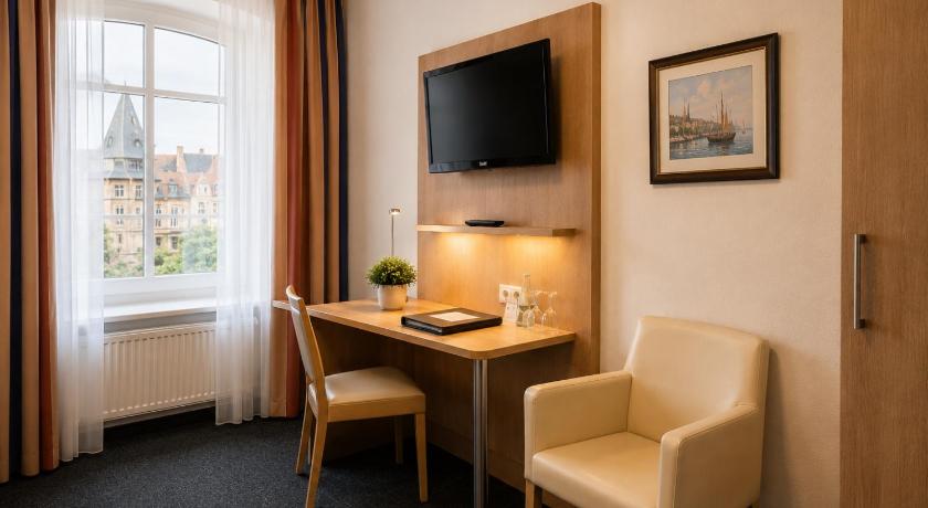 Image of Family Room 5