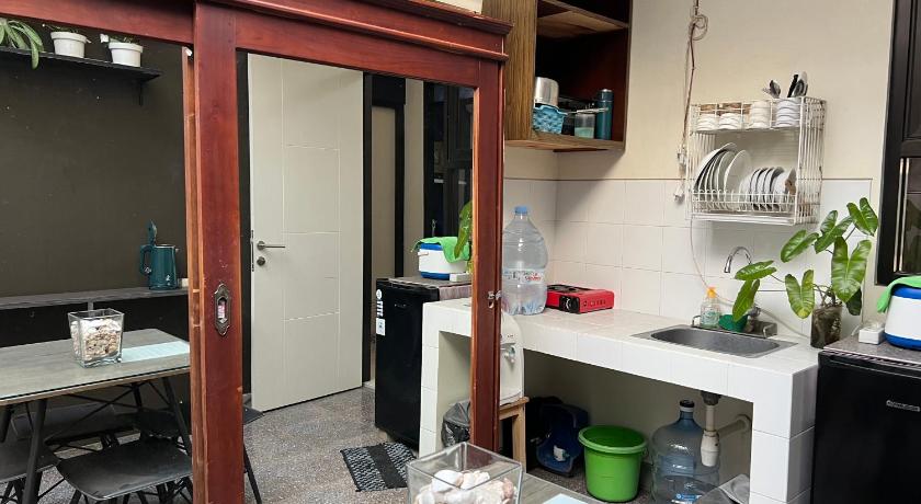 The Valley Guesthouse - image 36