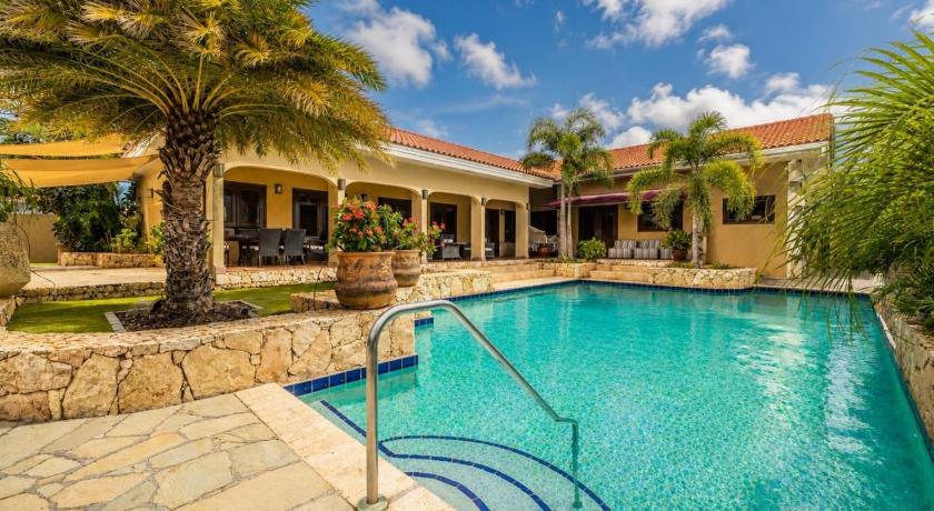 5BR Family Bed Pool Villa Serene Grace By Bocobay