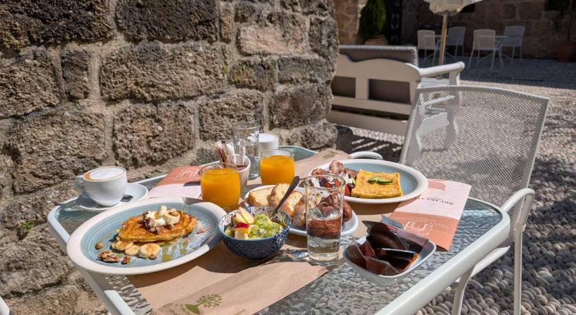 Saint Artemios Hotel and Oriental Suites - image 4