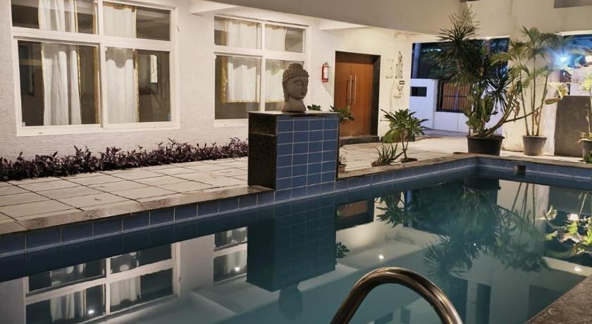 Nirvana Boutique Hotel - image 8