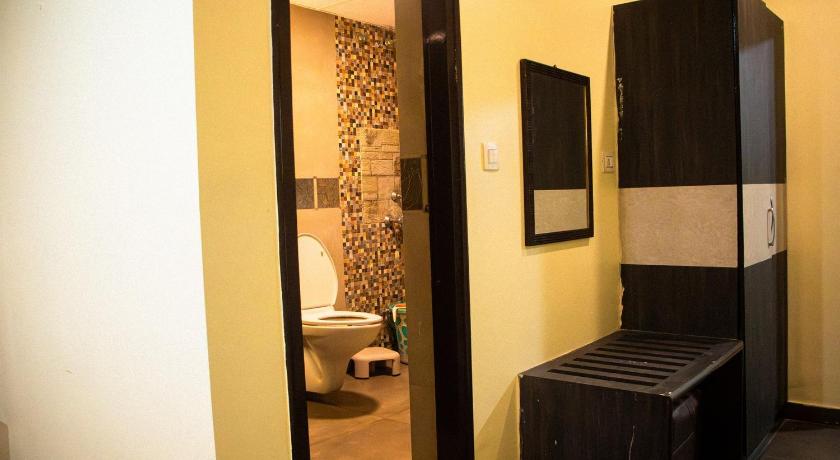 Aira Suites - image 17
